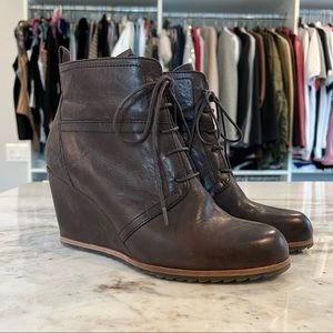 Biala genuine leather wedges / booties 9